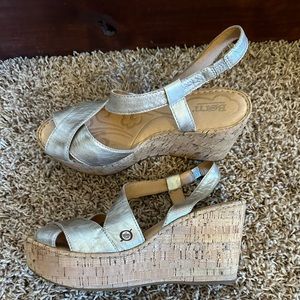 Born Handcrafted Footwear Women’s Wedges Size 9
